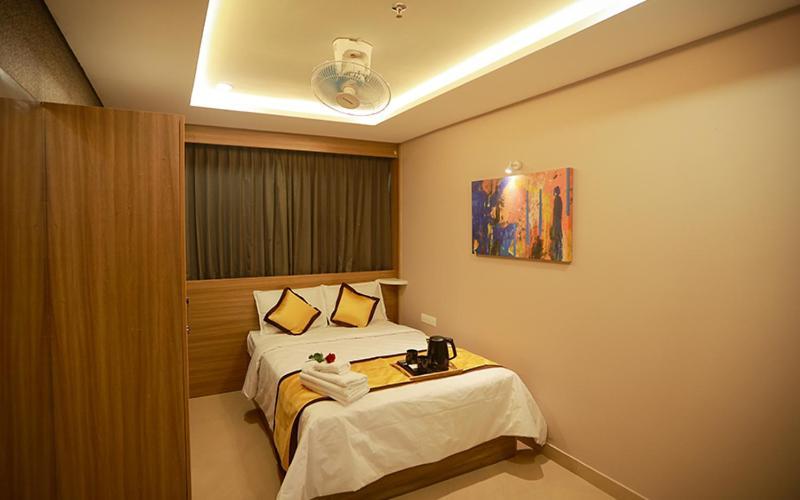 Hotel Emirates Kannangad Екстериор снимка